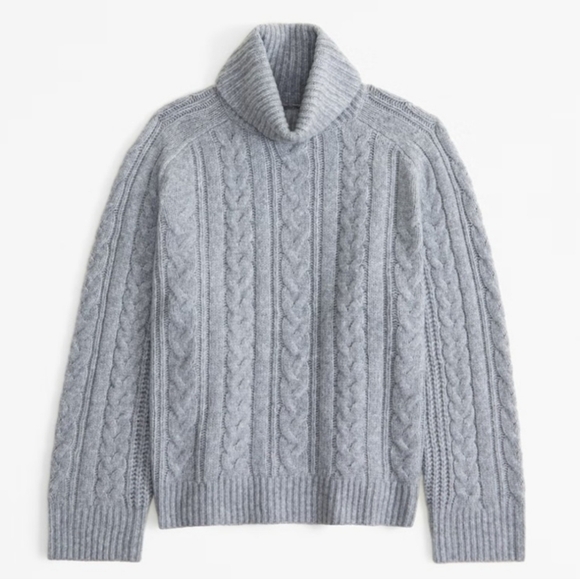 NWOT Women's Abercrombie & Fitch Soft Gray Turtleneck Sweater - Picture 1 of 9
